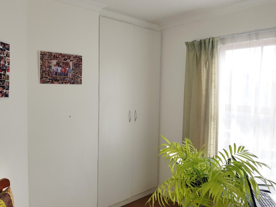 To Let 3 Bedroom Property for Rent in Table View Western Cape